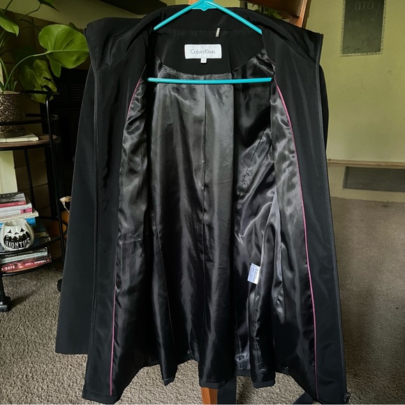 EUC Calvin Klein Sz Sm Rain Jacket w/ Detachable Hood - Picture 2 of 9